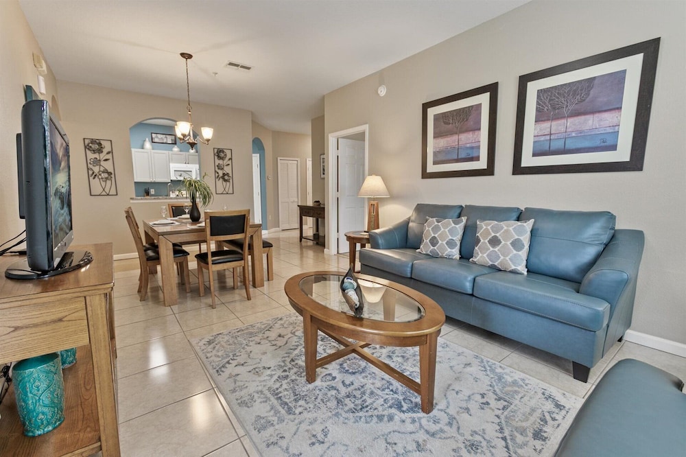 Cp8107-305 Windsor Palms Resort Vacation Condo