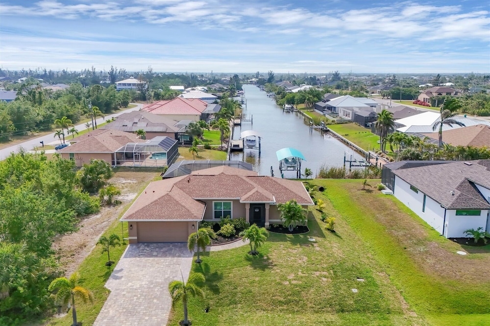South Gulf Cove 3 Bedroom Canal Pool Home 3 Home