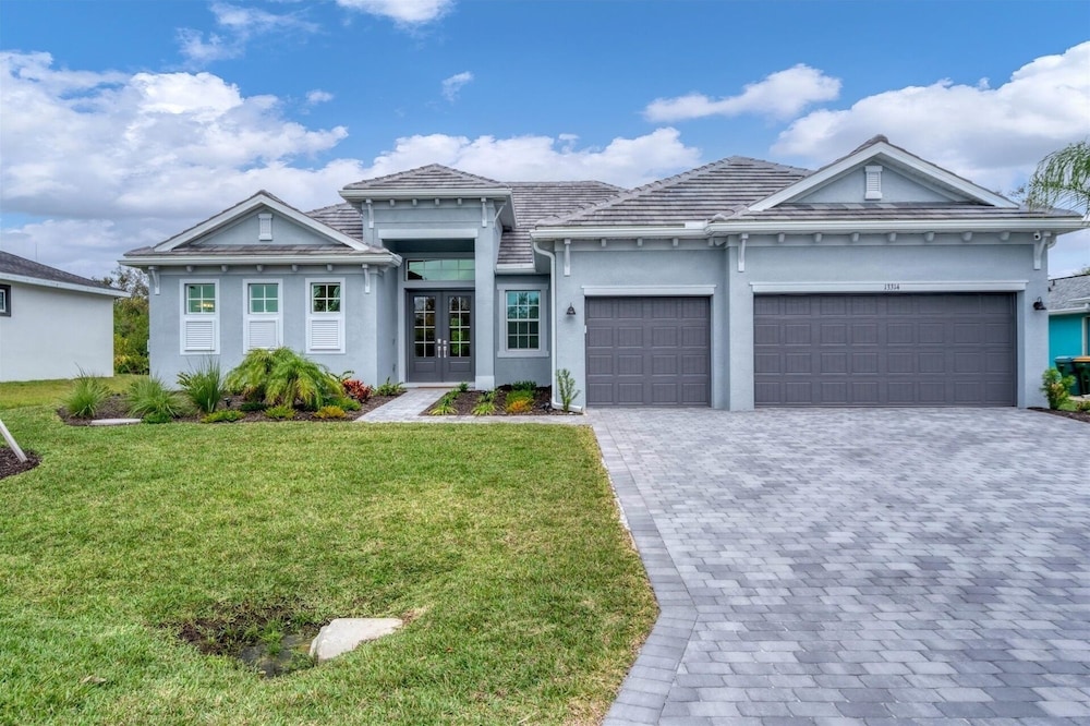 South Gulf Cove 3 Bedroom Private Home with Hot Tub 3 Home