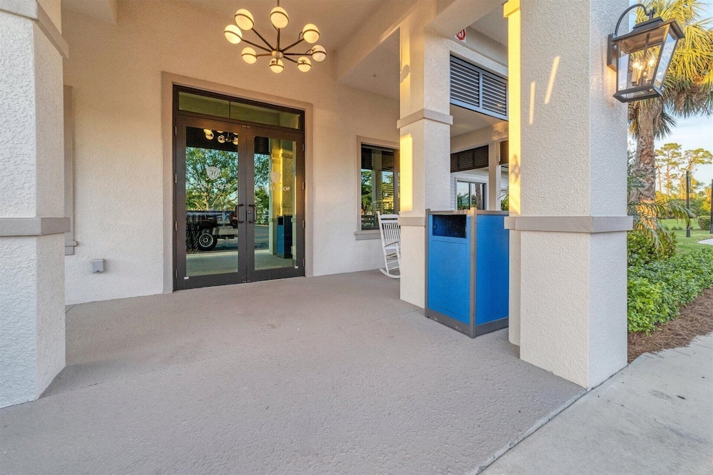 14843 Birchwood Court