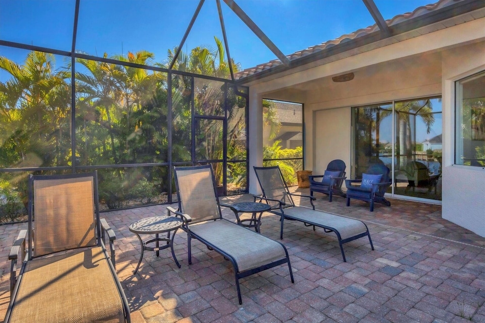 Villa Sol South Gulf Cove! Pool/spa Waterfront Canal W Dock 3 Bedroom Home