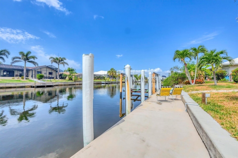 Punta Gorda Isles 3-Bedroom Canal-front Pool Home with Dock 3 Home