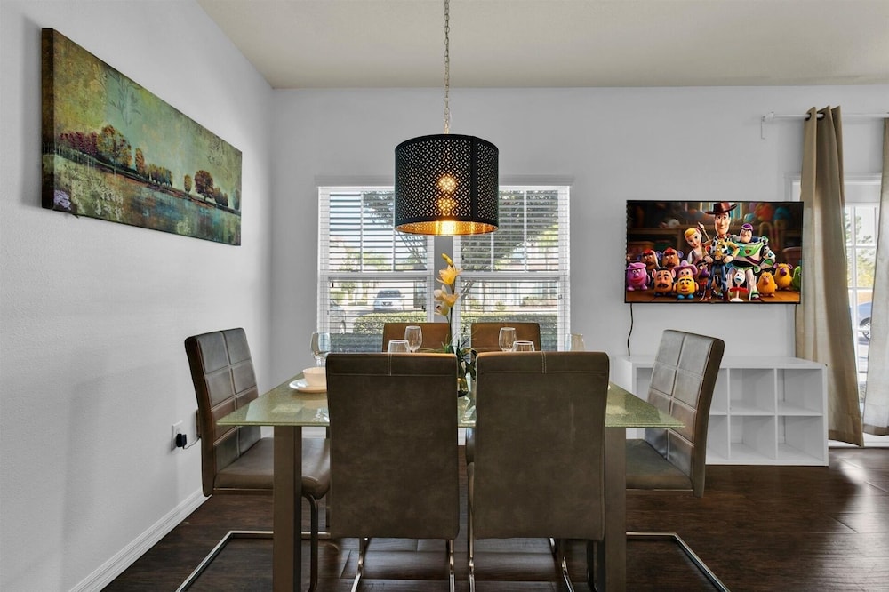 West Lucaya Village 4 Bedroom Townhome 4 Townhouse
