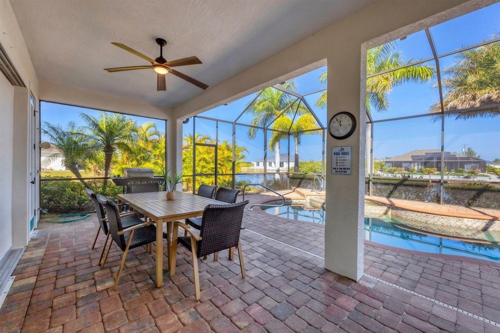 Villa Sol South Gulf Cove! Pool/spa Waterfront Canal W Dock 3 Bedroom Home