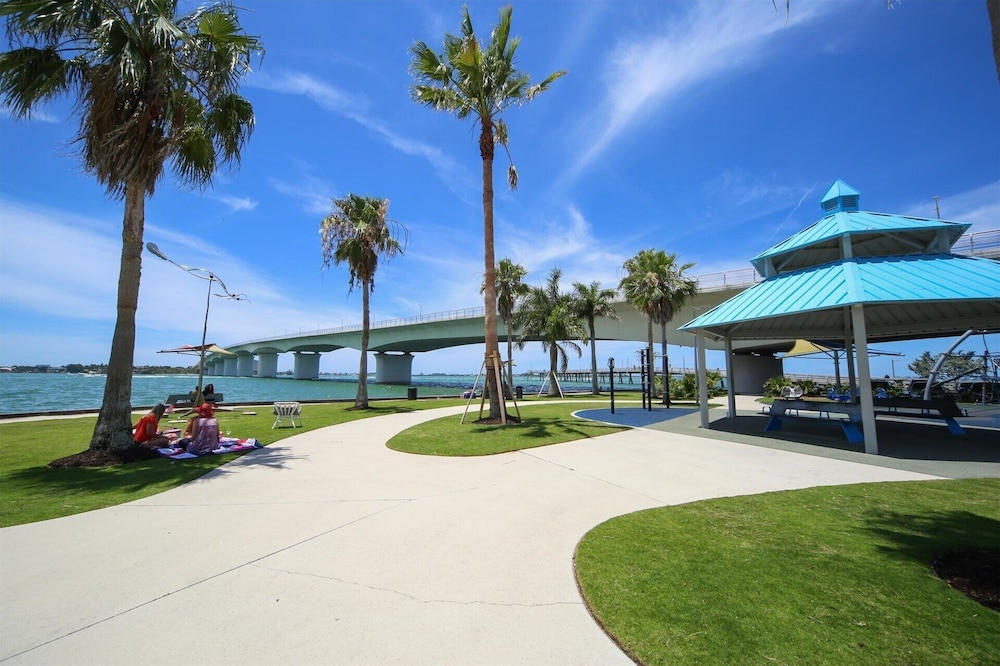 Anchorage Resort 3 Bedroom/3rd Floor Condo with Balcony 3 Condo