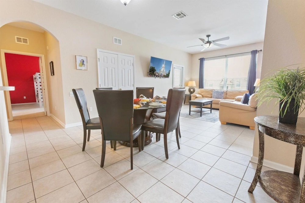 Windsor Hills Resort 3 Bedroom 4th Floor Condo with Resort Access 3 Condo