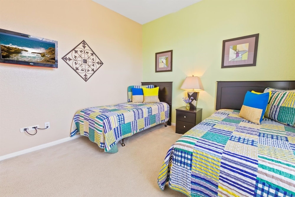 Windsor Hills Resort 3 Bedroom 4th Floor Condo with Resort Access 3 Condo