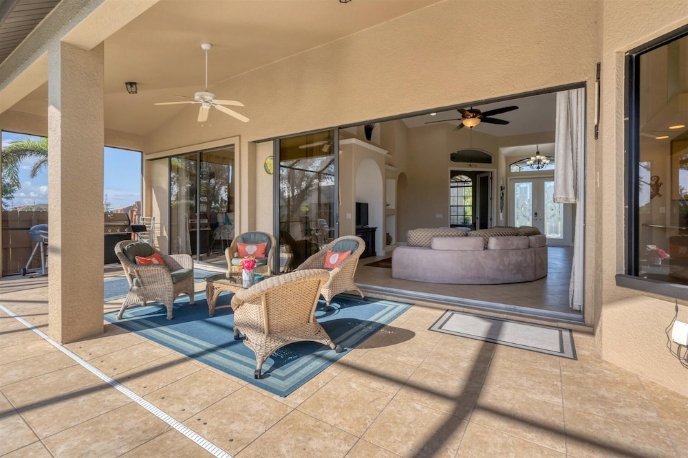 Cape Coral 4 Bedroom Private Pool Home 4 Home