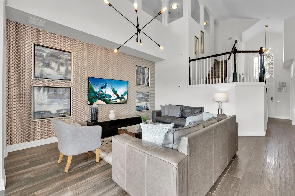 Windsor Palms Resort 6 Bedroom with Pool+Spa 6 Home