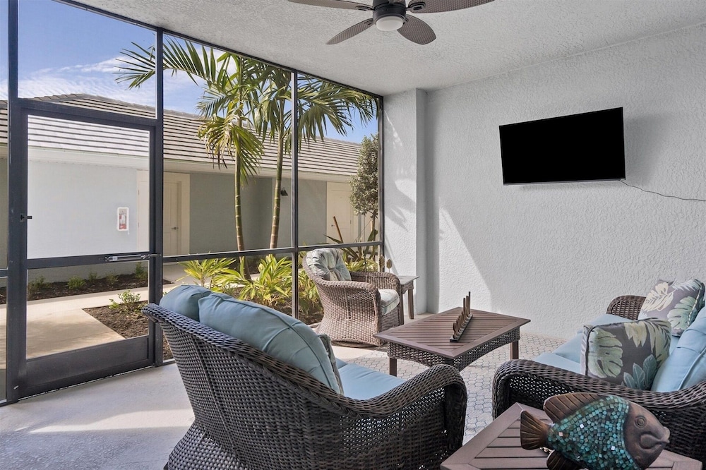 Heritage Landing Golf Club 27 night minimum 2 Bedroom Condo 2 Condo