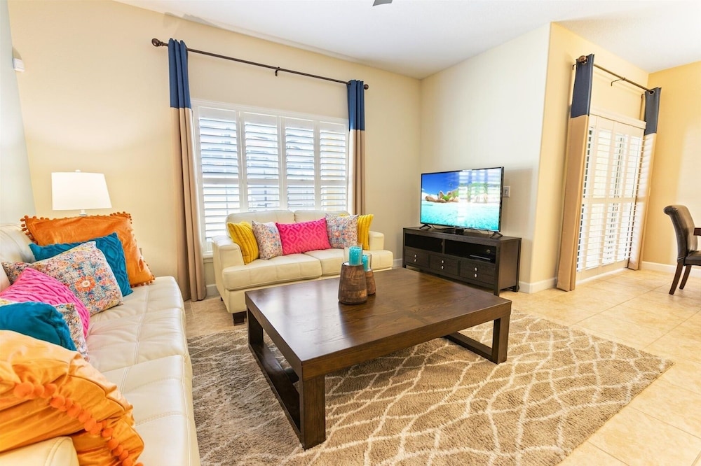 Paradise Palms Resort 4 Bedroom Private Pool Townhome 4 Townhouse