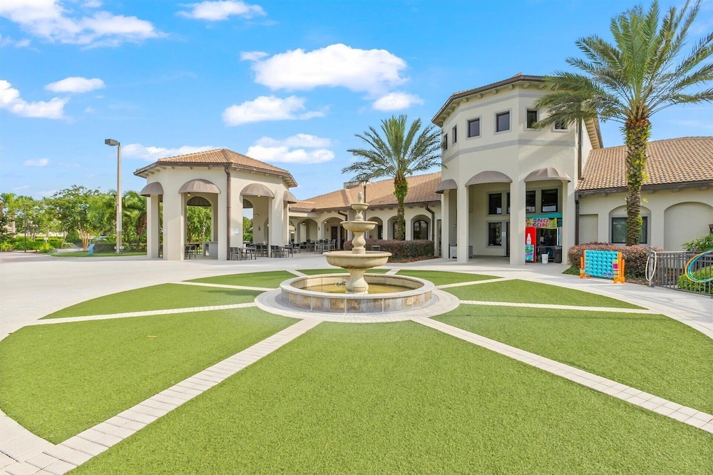 Championsgate Resort 6 Bedroom Private Pool Home with Theater 6 Home