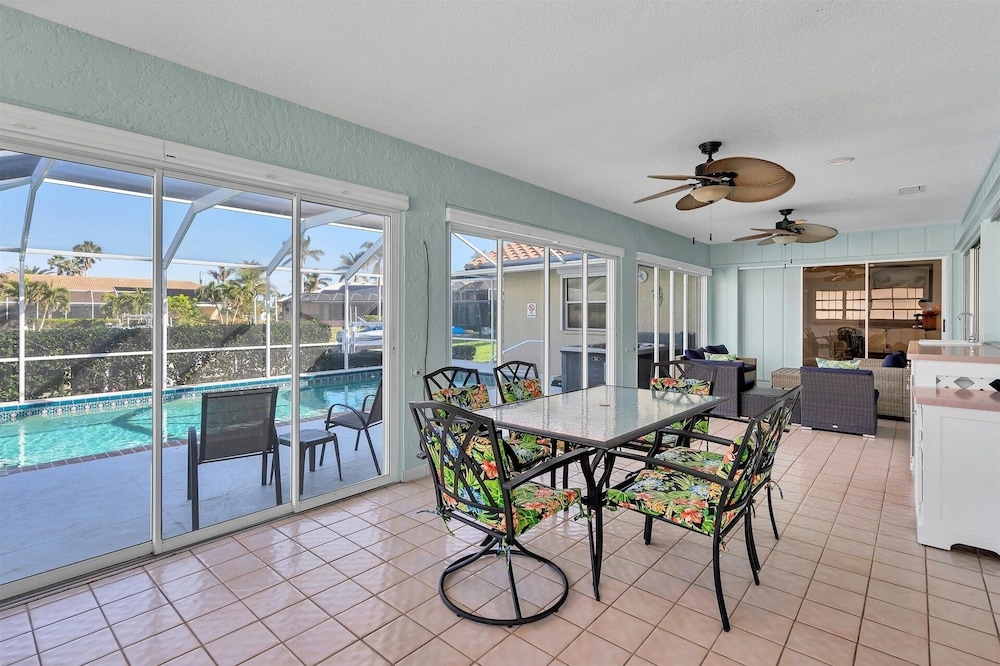 Punta Gorda 3-Bedroom Canalfront Pool Home with Dock 3 Home