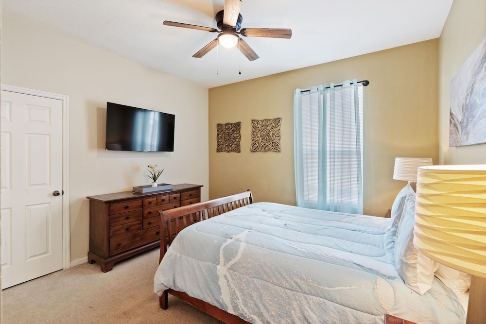 Windsor Palms Resort 5 Bedroom Home with Game Room 5 Home