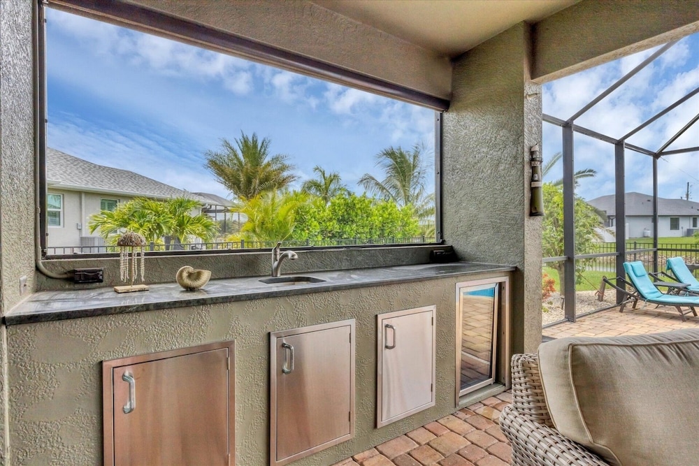 South Gulf Cove 3 Bedroom Canal Pool Home 3 Home