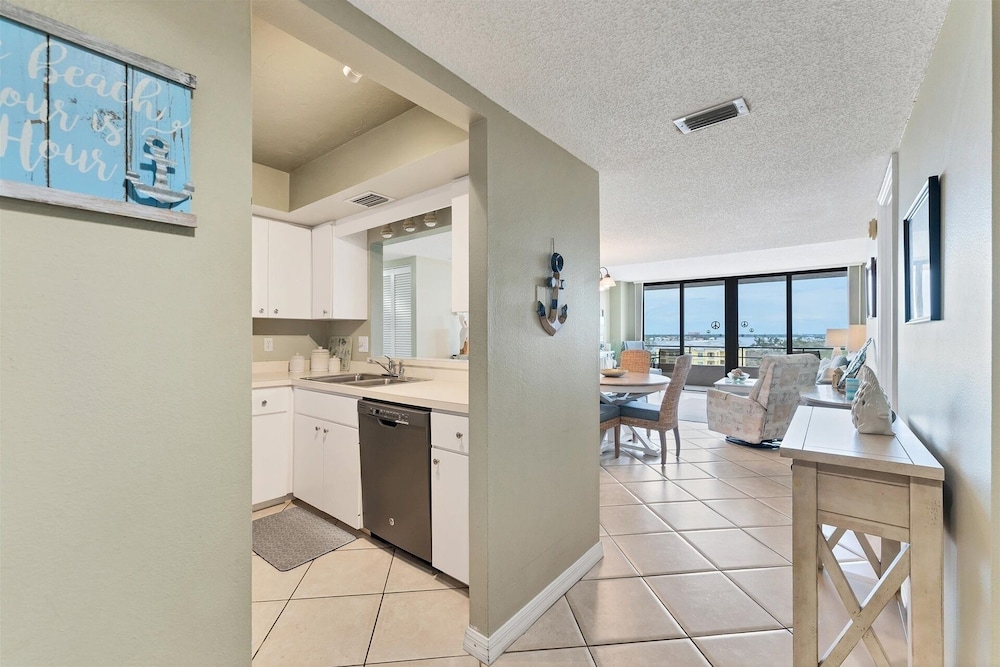 Anchorage Resort Top Floor 2 Bedroom Condo with Gulf Views 2 Condo