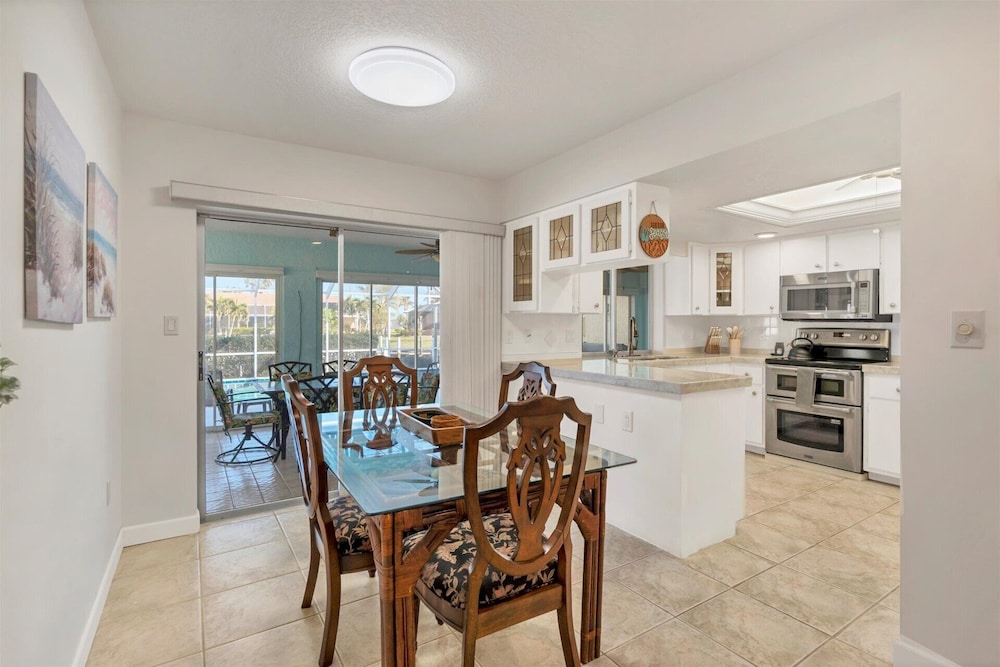 1406 Surfbird Court