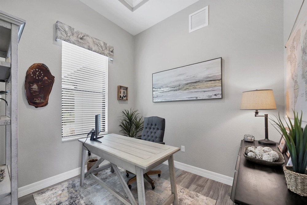 Port Charlotte Private Pool And Dock Vacation Home - Canal Access To Charlotte Harbor! 3 Bedroom Home