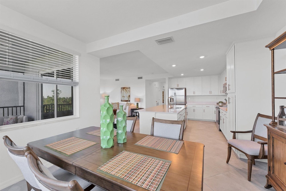 14191 Heritage Landing Blvd #1236