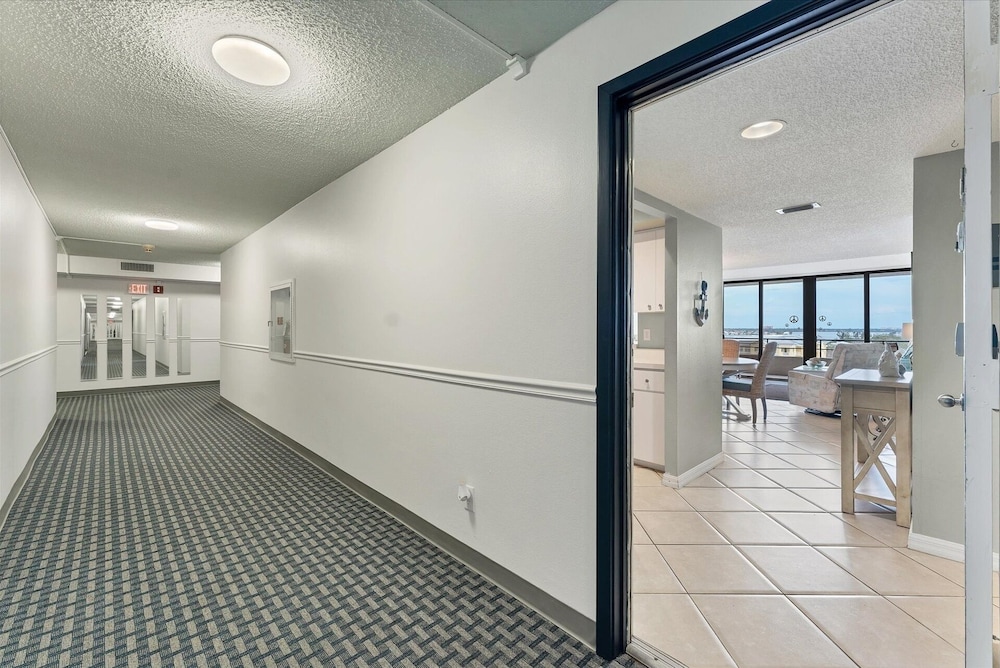 Anchorage Resort Top Floor 2 Bedroom Condo with Gulf Views 2 Condo