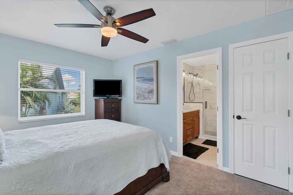 Punta Gorda Isles 3-Bedroom Private Pool Home on Canal with Dock 3 Home