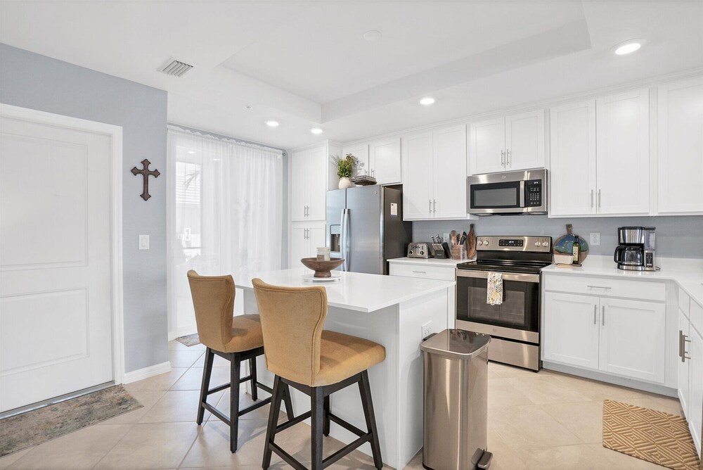 14277 Heritage Landing Blvd #1315