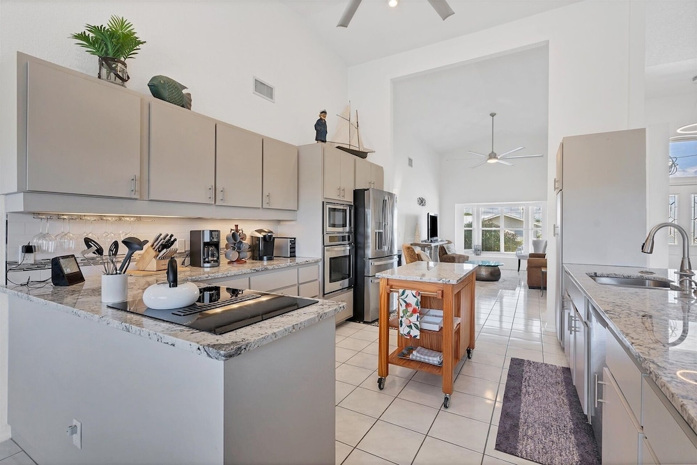 Punta Gorda Isles 3-Bedroom Private Pool Home on Canal with Dock 3 Home