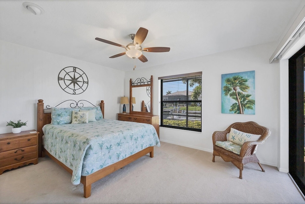 Punta Gorda Isles 3 Bedroom Private Pool+Spa Home on Canal 3 Home