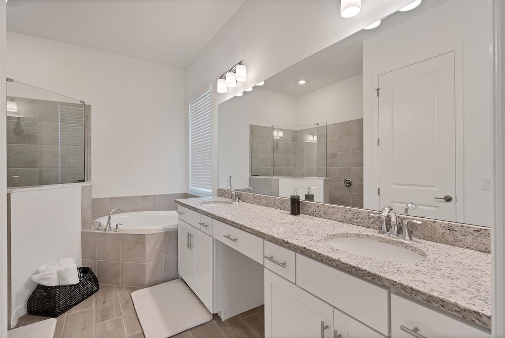 Heritage Landing Golf Club - Private 3 Bedroom Home - Amenities Included! 3 Home