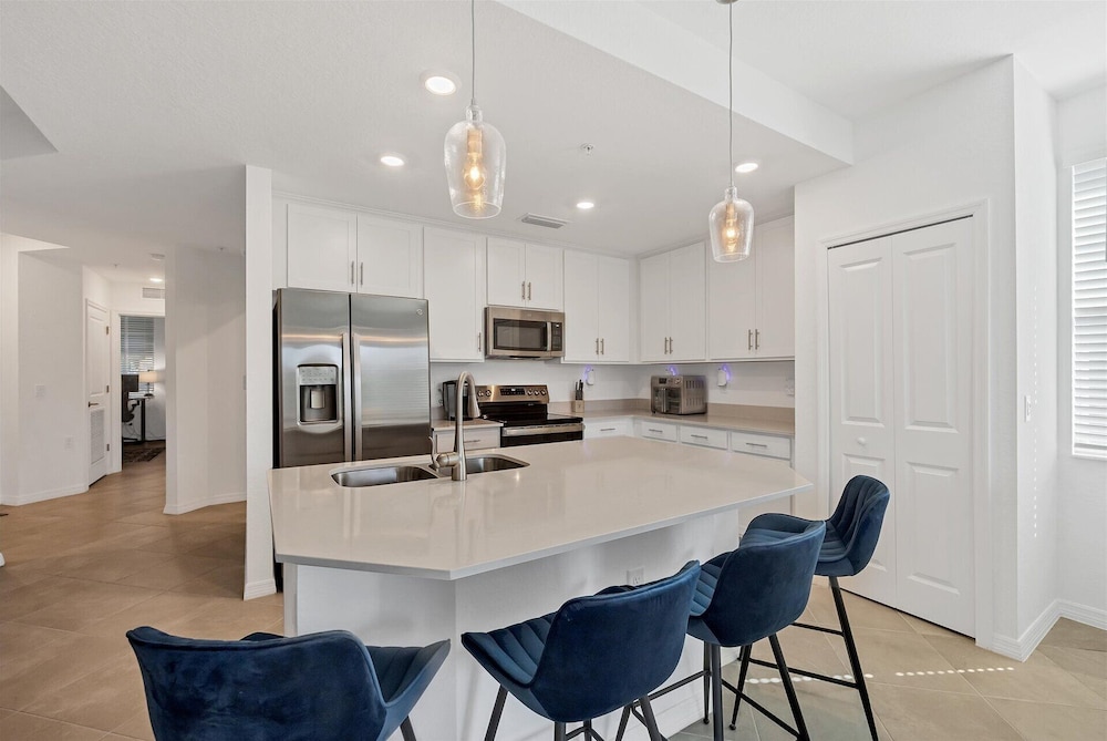 14191 Heritage Landing Blvd #1211