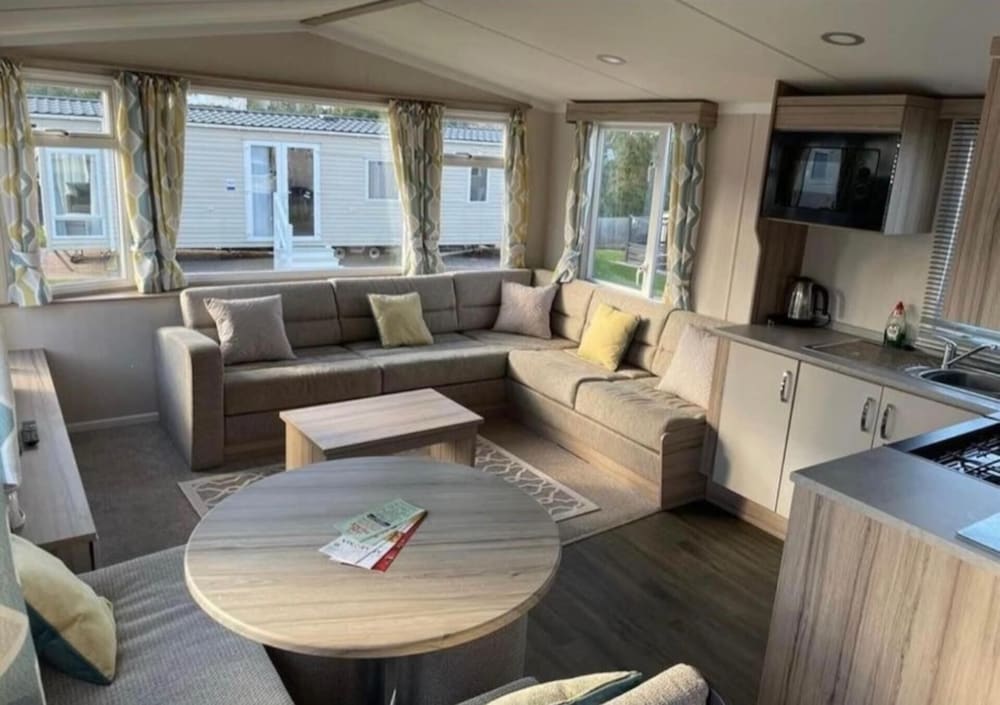 Static Caravan in Beverley bay