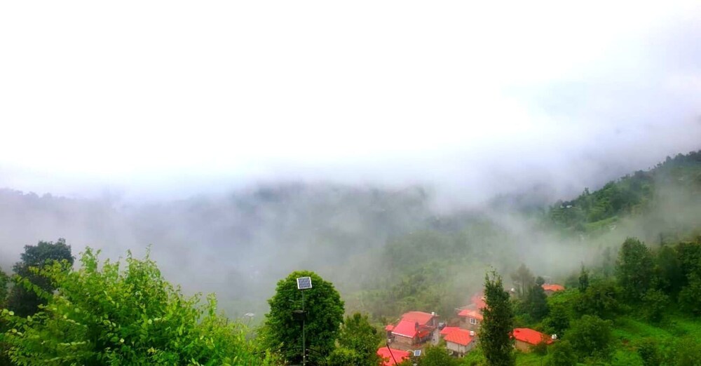 Country Holidays Himalayan View Cottages Mukteshwar