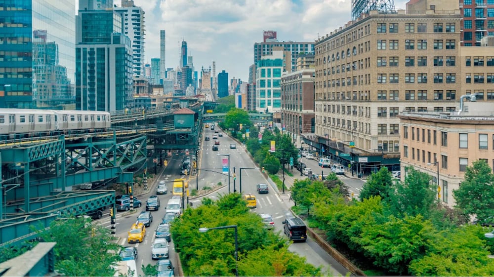 Nap York Express at LIC Manhattan View