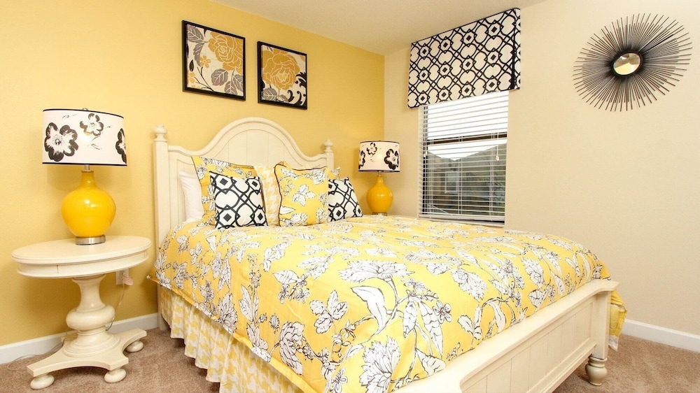 Championsgate Resort 7 Bedroom Home with Pool 7 Home