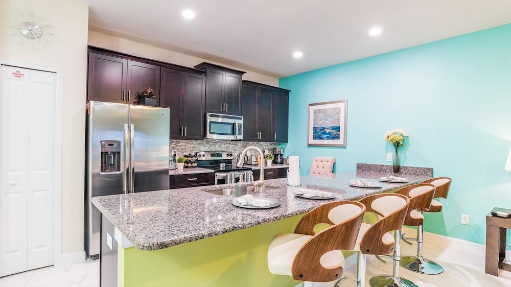 Storey Lake Resort 4 Bedroom Private Pool Townhome 4 Townhouse