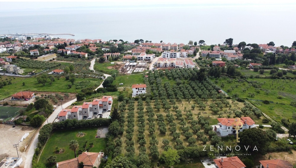 Zennova 62Boutique Studio in Nikiti view 5