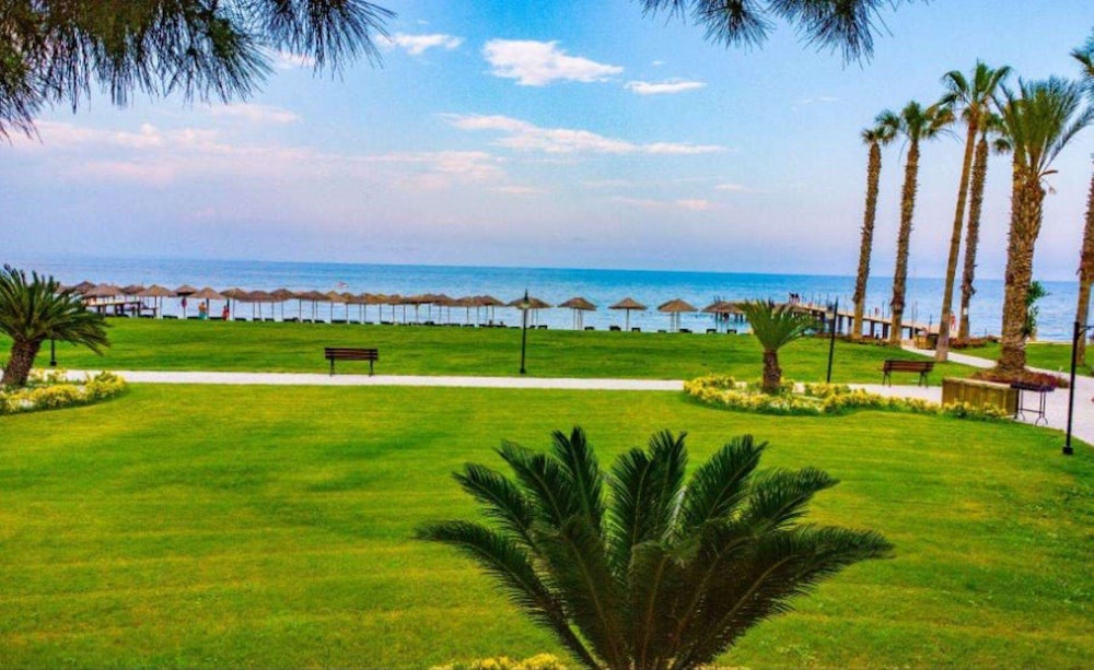 Champion Holiday Village - All Inclusive