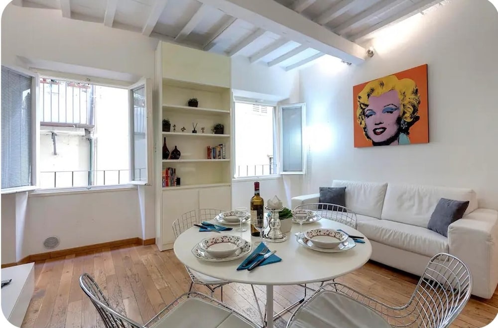 Central and Prime Apartment Near Duomo