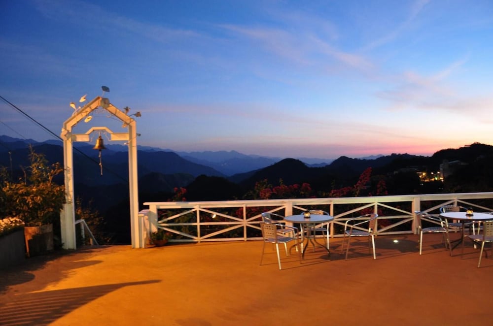 Alishan Tea Garden