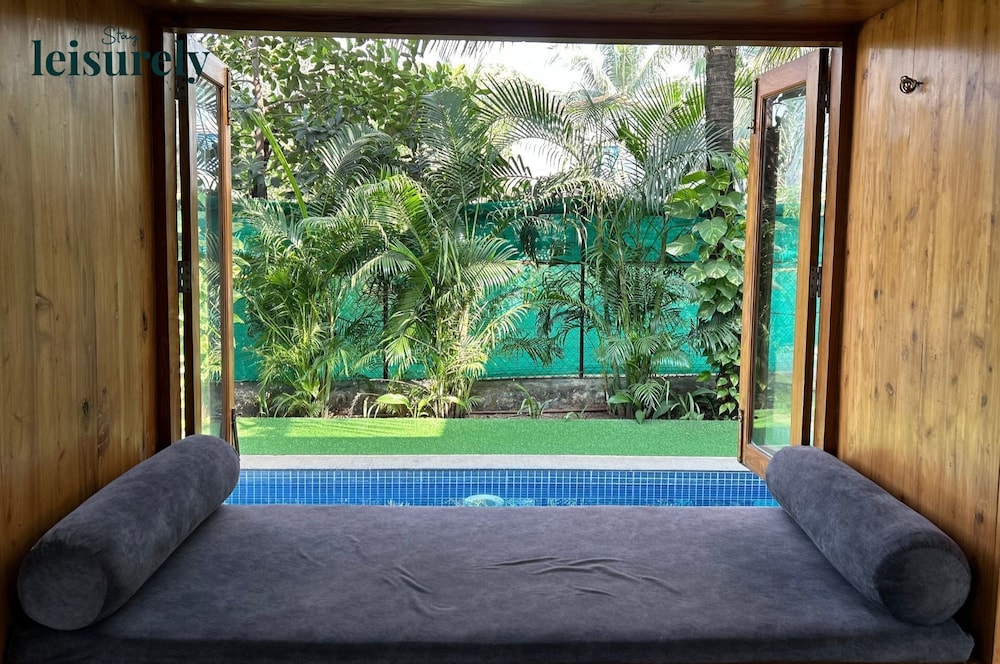 Stay Leisurely Blue Leaf 3BHK Alibaug