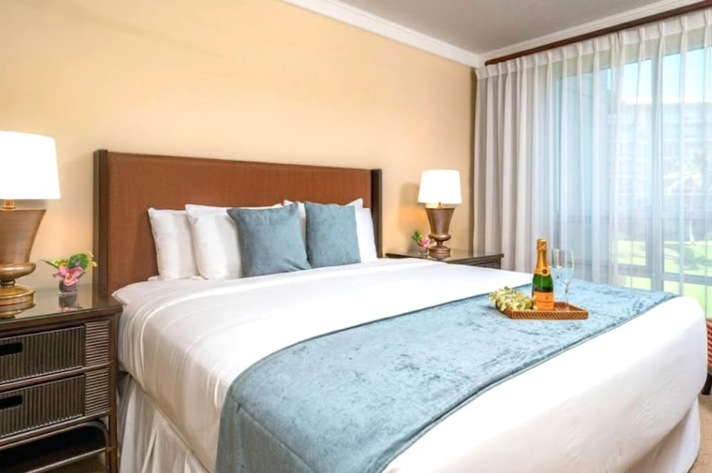 Honua Kai Hokulani 3 Free Rental Cars KBM Resorts Family Friendly 3 Units, 5 Bedrooms Ml-1622