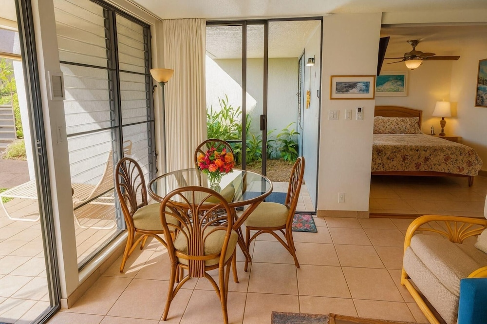 Napili Point 3 Free Rental Cars KBM Resorts Water Front 3 Units, 3 Bedrooms Ml-2576