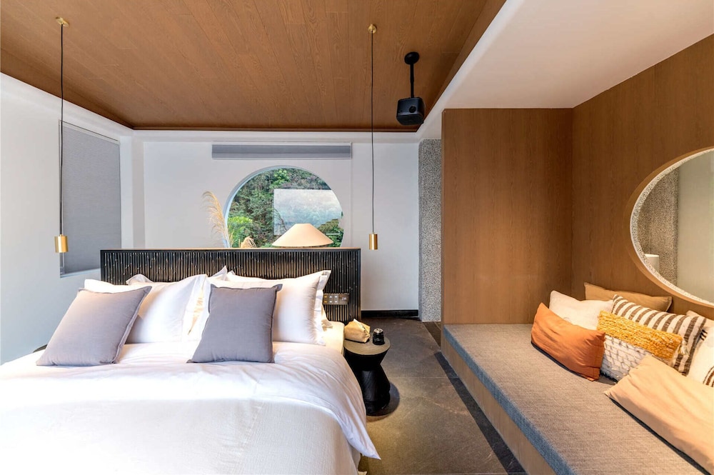 Miyue · Shenzhen Monet Garden Seaview Resort