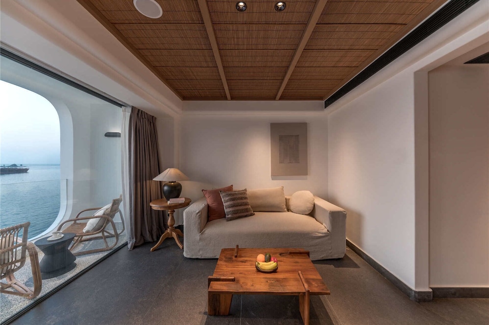 Miyue · Shenzhen Monet Garden Seaview Resort