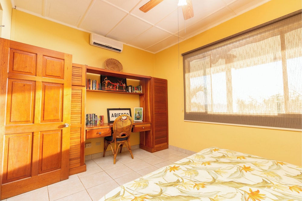Oceanview Villa with Wrap-Around Terrace, Private Pool, Hot Tub, and Guesthouse