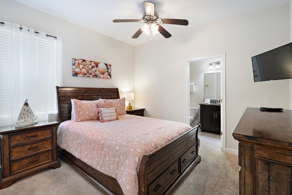 Championsgate Resort 6 Bedroom Private Pool Home with Game Room 6 Home