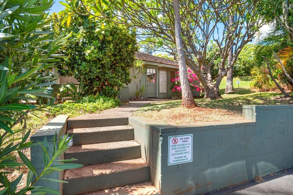 KBM Resorts Free CAR International Colony Club 2-bedroom Cottage, True Essence of Hawaii! Icc-11