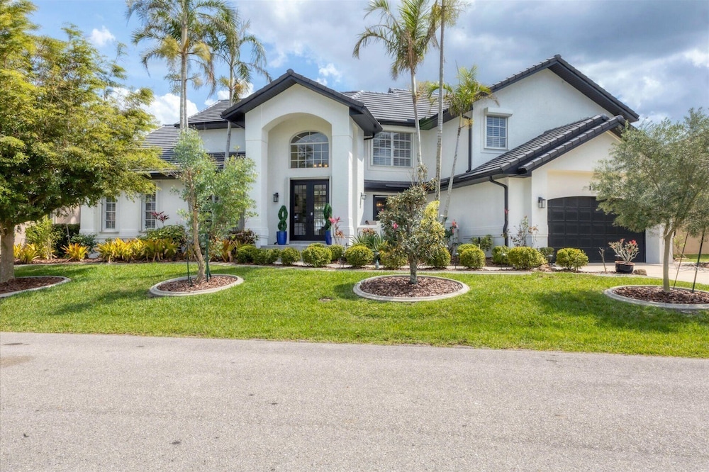 1217 Spoonbill Drive