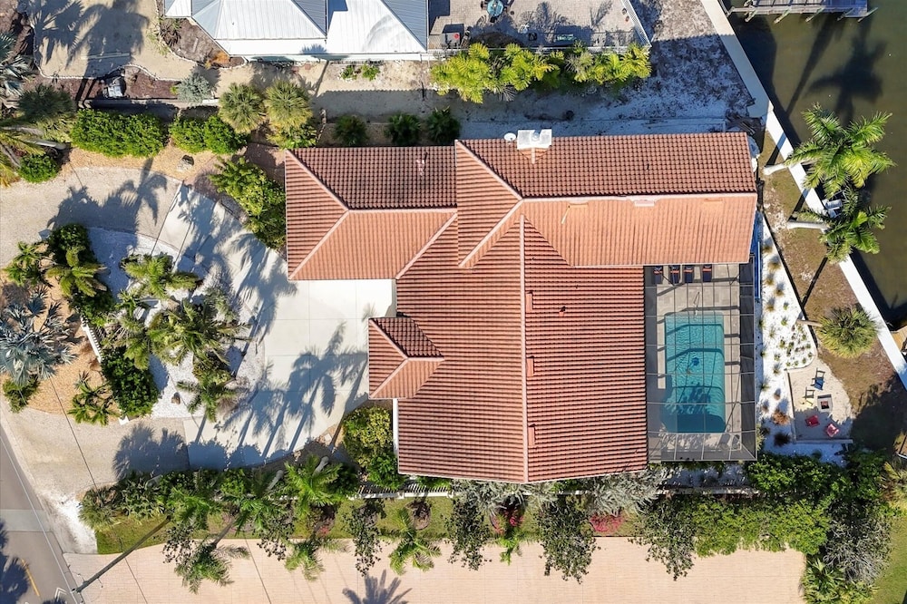 Manasota Key 4 Bedroom Pool Home on Lemon Bay 4 Home
