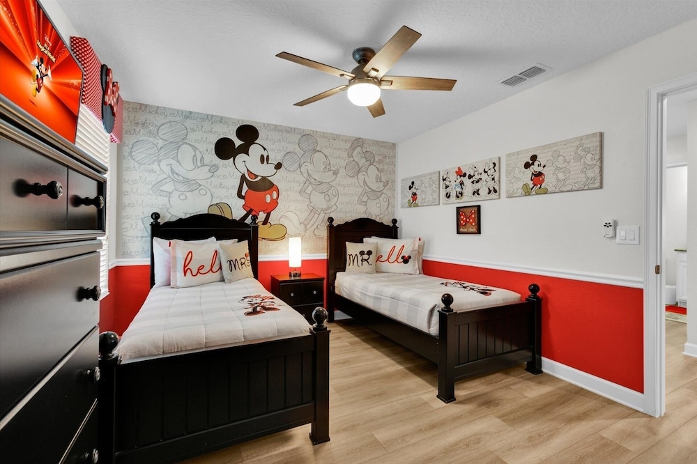 Storey Lake Resort 5 Bedroom Pool Home with Themed Rooms 5 Home